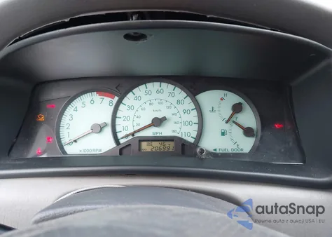 2004 Toyota Corolla Le from USA, damaged, VIN 1NXBR32E34Z302384